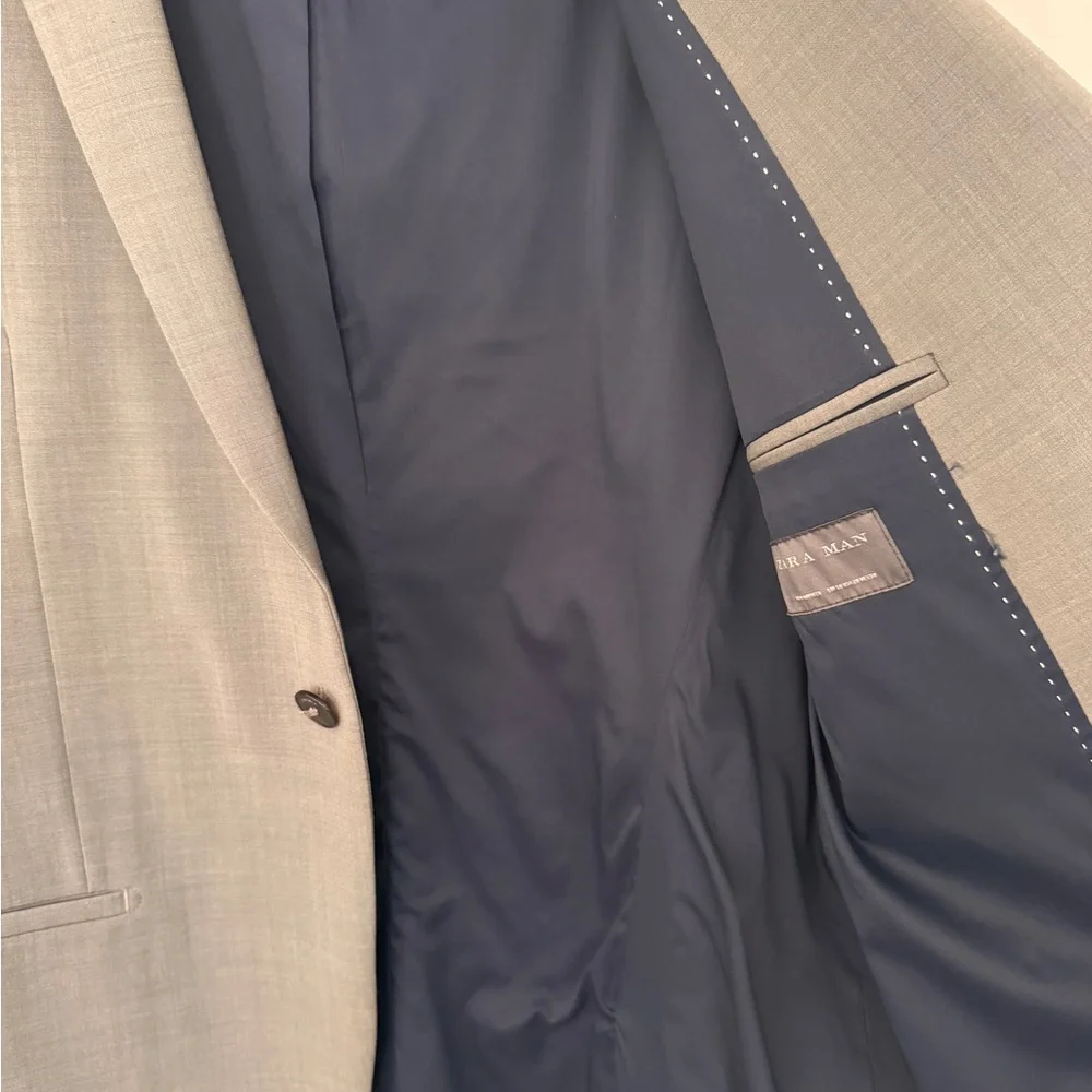 Zara Men's Gray Two-Piece Suit Jacket & Pants